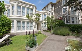 Lauriston Hotel